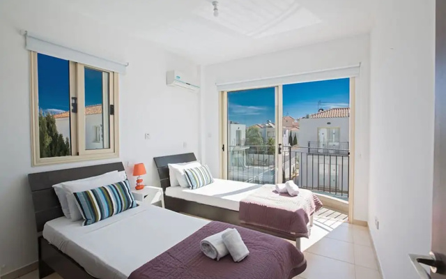 Cyprus Villa Near the Beach, Paralimni Villa 1289