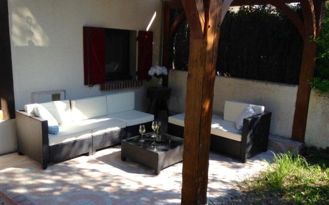 Le Petit Cottage