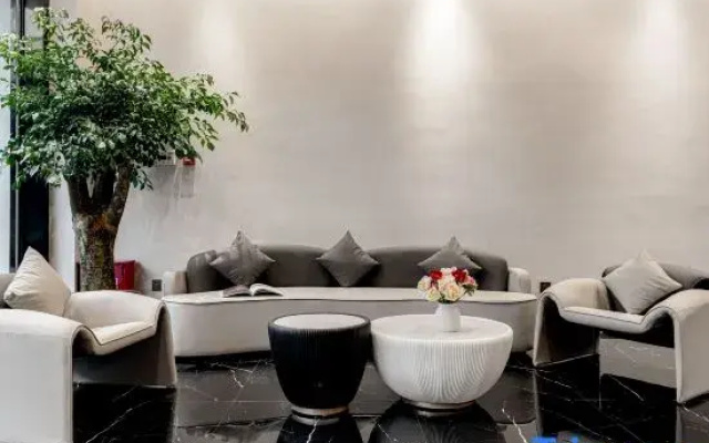 Ruilang Oxygen Supply Homestay (Shangri-La Drukgyul Ancient City Branch)