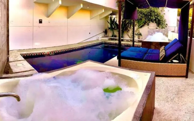 Loft Style & Design 2 JACUZZIS PRIVADOS, ALBERCA, TERRAZA, ASADOR!