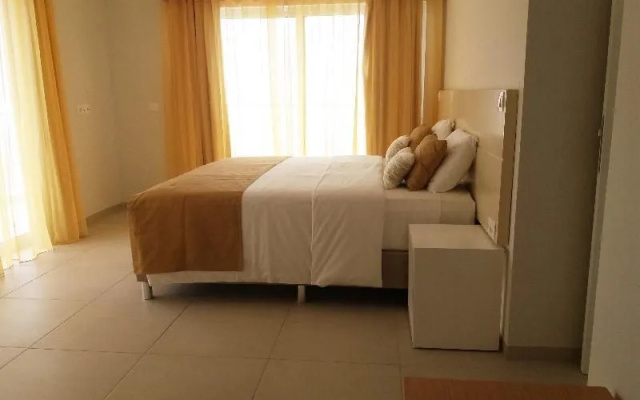 Tiduca Hotel