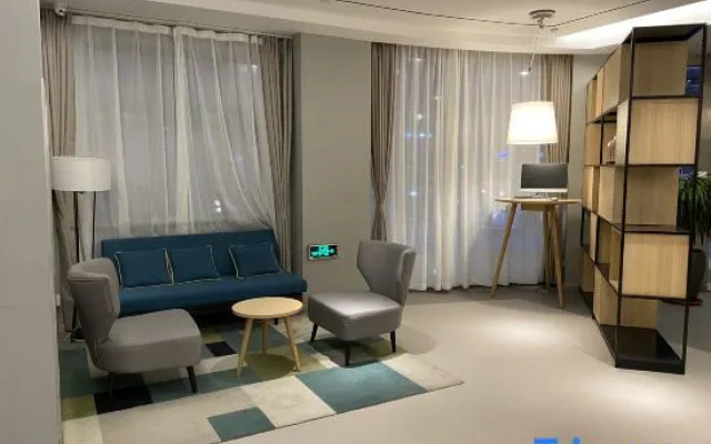 Homeinn Selected Hotel (Yantai Bohai Ferry Terminal Xingfu Middle Road)