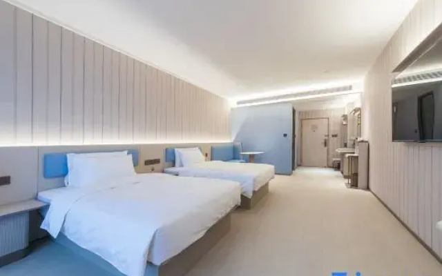 HanTing Hotel (Nanchang East China University of Technology)