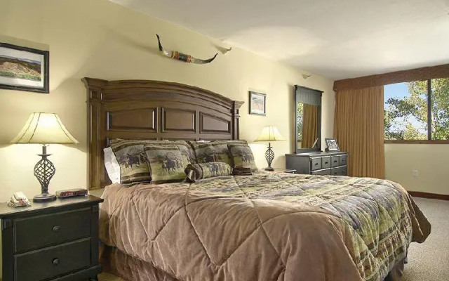 PowderWood Condominiums
