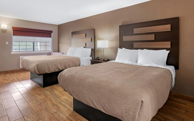 Quality Inn & Suites New Boston - Texarkana West