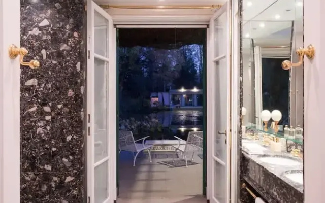 Charming 1BR Suite in Revislate