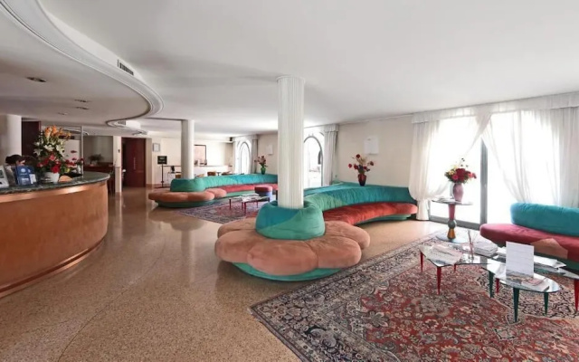 Hotel Contà