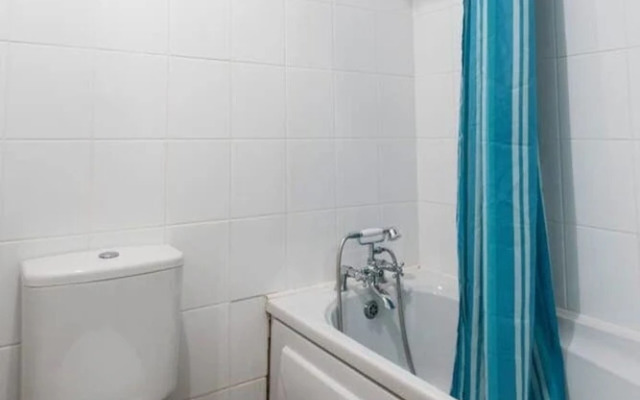 Beautiful 1-Bed Apartment in Romford