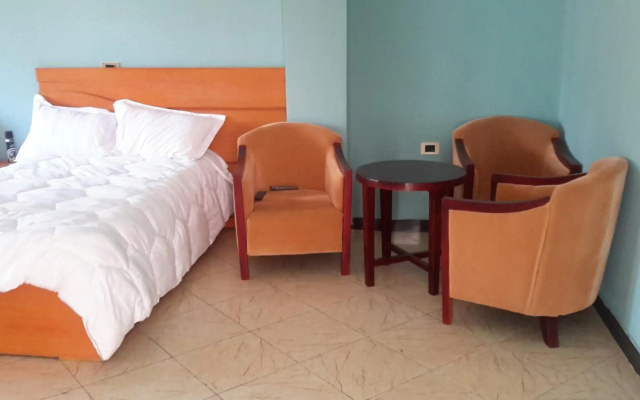 Time Hotel