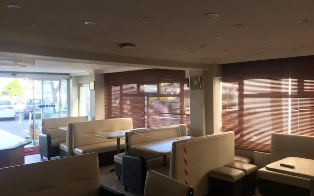 Boss Hotel