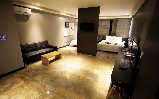 Icheon XYM Hotel