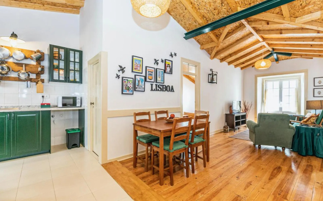 Moderno Apartamento em Bairro típico Lisboeta