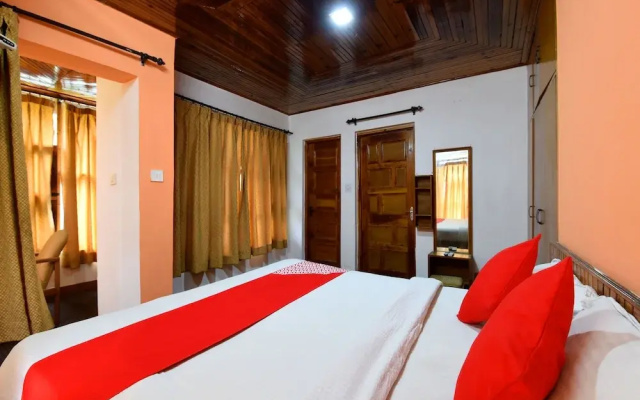 OYO Home 15642 Luxurious 2BHK