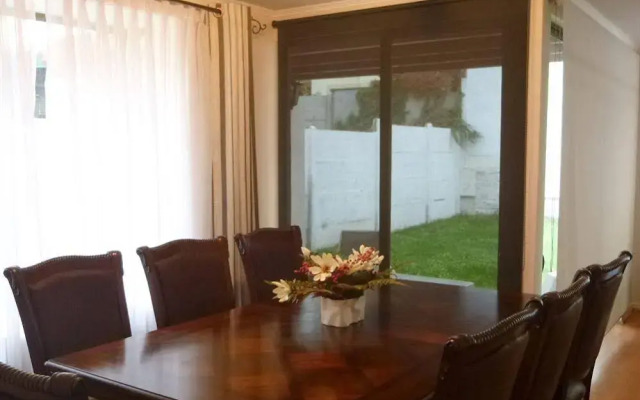Casa entre Vinos