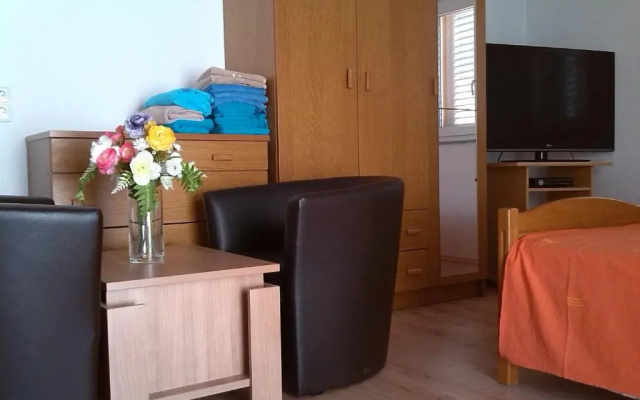 Apartment Luka