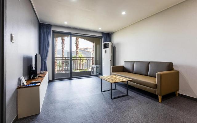 Aewol stay in jeju