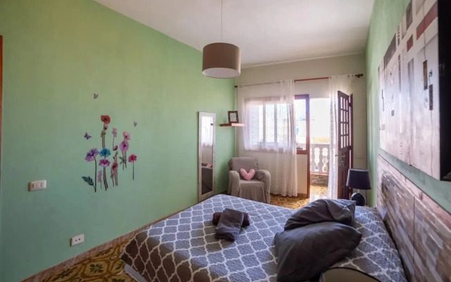 Holiday Home Los Silos Near Playa La Caleta