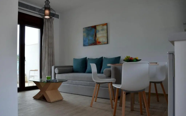 Hatzoudis Luxury Suites
