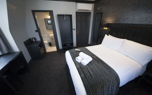 Duke Rooms Hotel