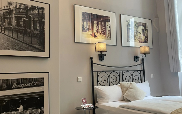 Hotel Amical