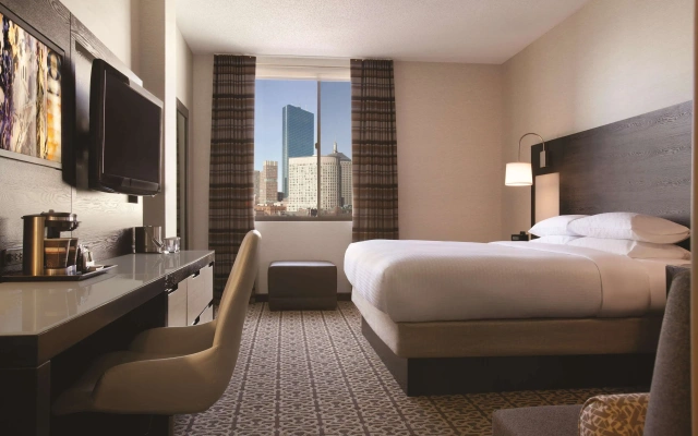DoubleTree by Hilton Boston - Downtown