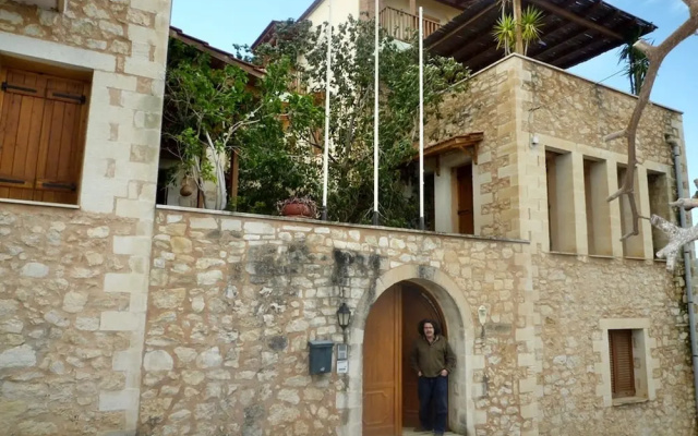 Group Accomodation in Crete