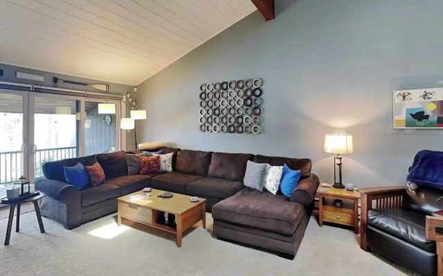 Lakeview Retreat