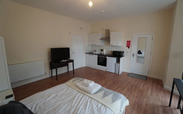 Arbourfield Lodge | Serviced Accomodation