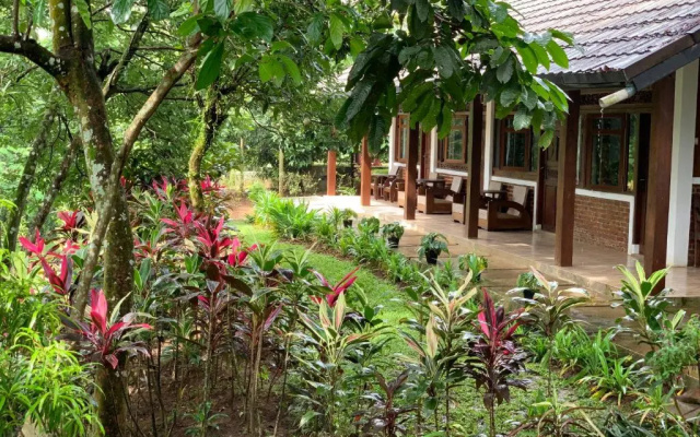 Kampoeng Wisata Rumah Joglo