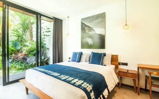 Coastal Charm: 4BR New Villa, Canggu Beach 200m