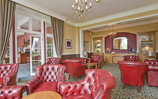 Best Western Plus Kenwick Park Hotel