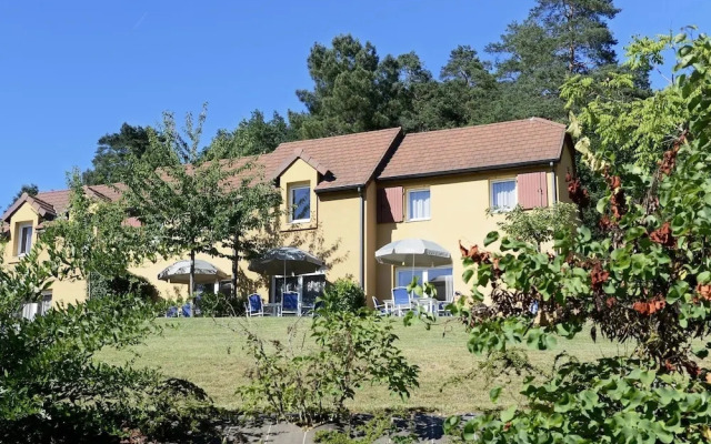 Holiday Home in Sarlat Near Grottes de Lascaux