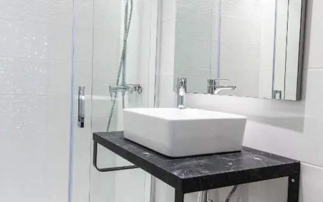Amazing Sea Views with AC two min beach