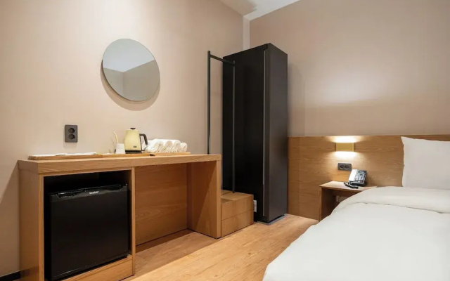 Hotel 23C