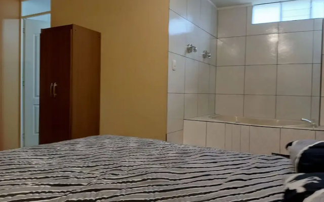 Hotel Queen