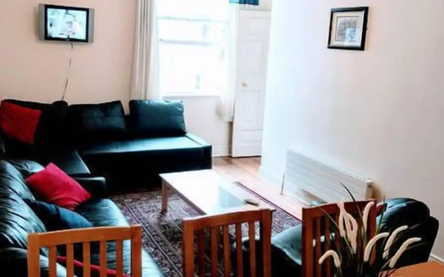 Metrostays - O'Connell Street 84-2