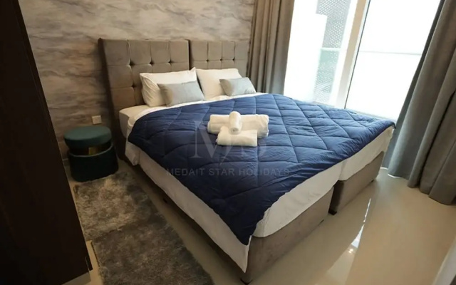 Mh - 1 Bhk Canal View- Ref2512