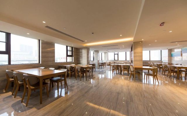 Ji Hotel Qingdao Shandong Road Wanda Plaza