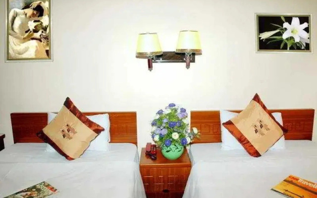 Rainbow Hanoi Hotel