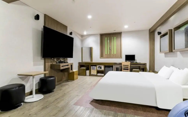 Bobos Hotel