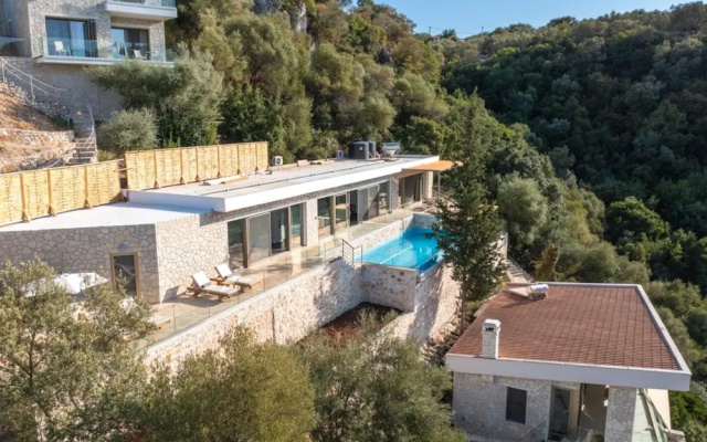 Spilia View in Lefkada