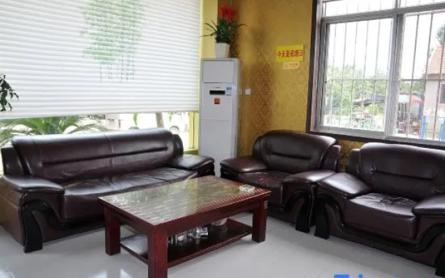 Yiyuan Kaijie Hotel