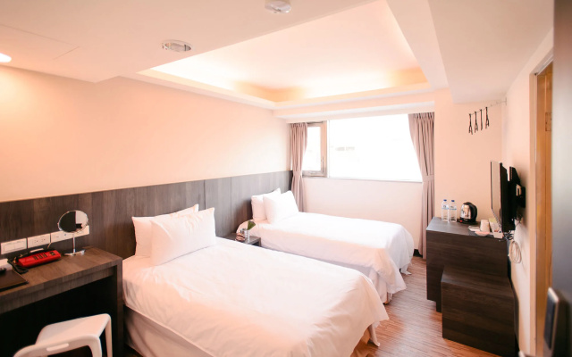 Taichung Kiwi Express Hotel - Chenggong Rd