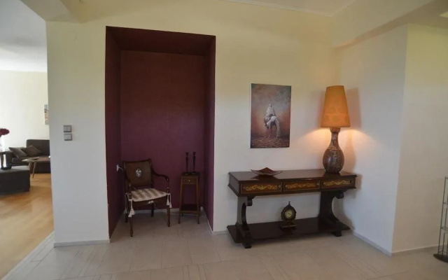 OUR HOUSE Luxury Apartments