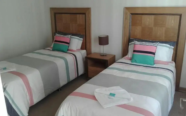 Seafront Unit 25