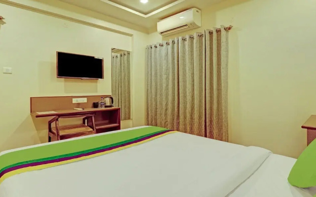 Townhouse The 36 Inn Madhuravada Bus Stop