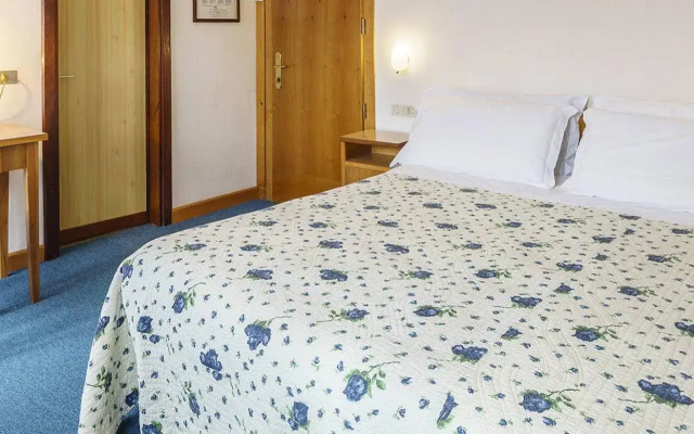 Hotel Roma
