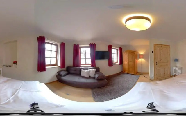 Muggel Apartments
