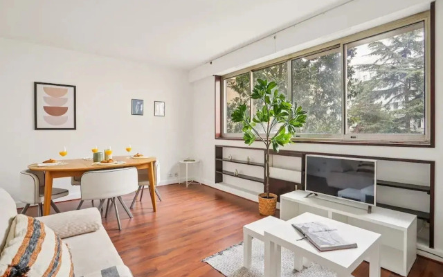 Chic 1BR Steps from Opéra Garnier