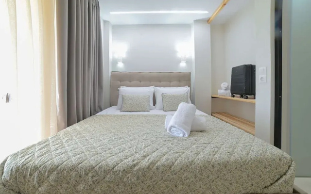 Chalkidiki s Seaview Escape - Cozy Summer Getaway